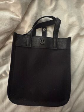 lululemon athletica Black Compact Tote Bag - Everyday Carry
